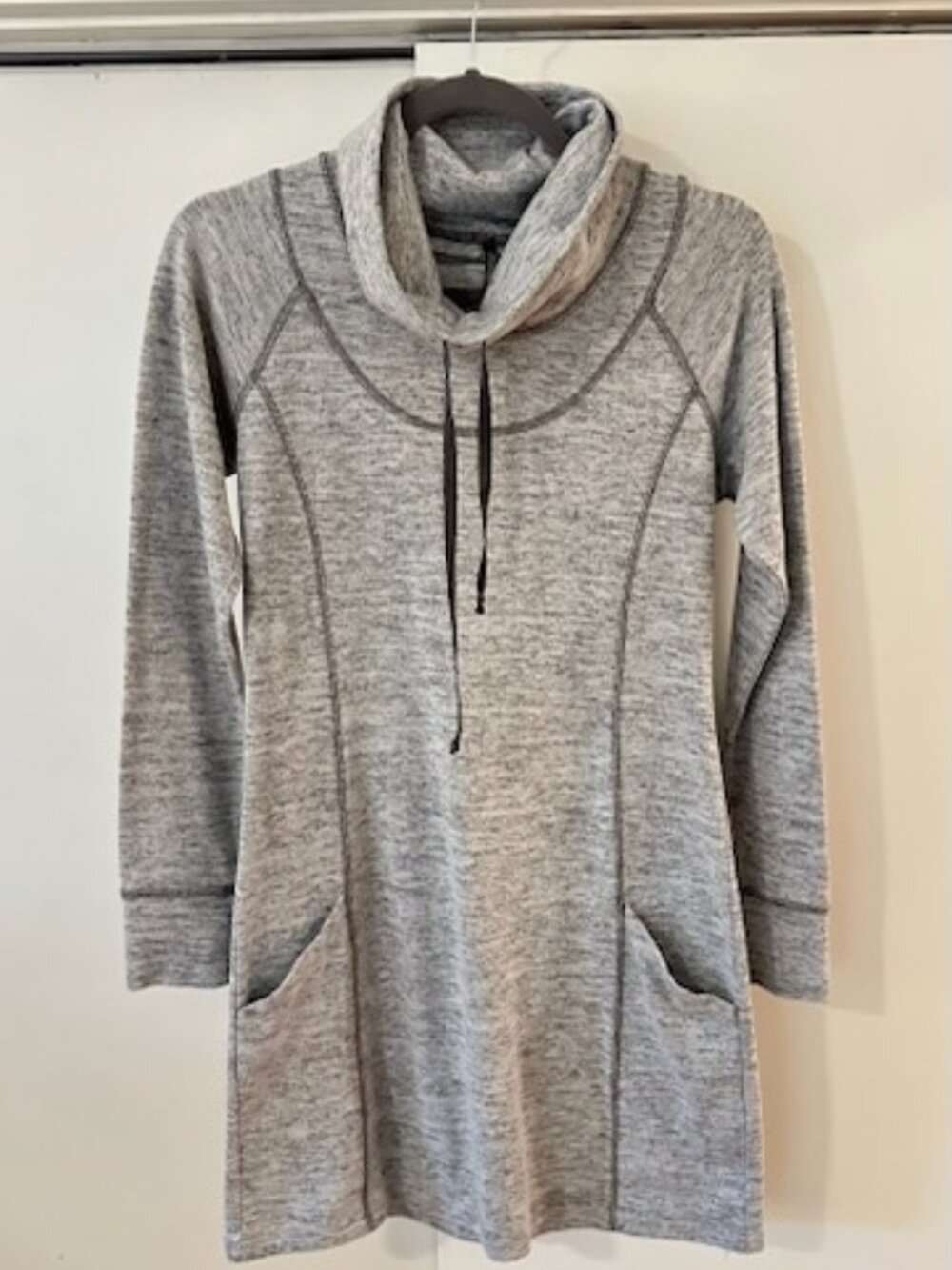 Kuhl "Lea" cowl-neck Tunic in Heathered Gray